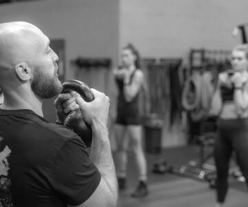 Trening z odważnikiem kettlebell